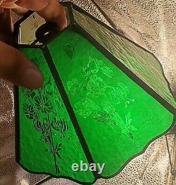 (1) Leaded Emerald Green Glass Shade flowers Lamp parts VTG table hanging OLD