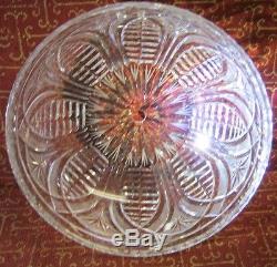 American Vintage Brilliant Detailed Hand Cut Crystal Glass 9 Lamp Shade/Globe
