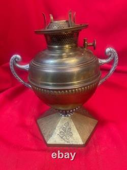 Antique Brass Bradley Hubbard Trophy Style Banquet Lamp Converted Electric L73