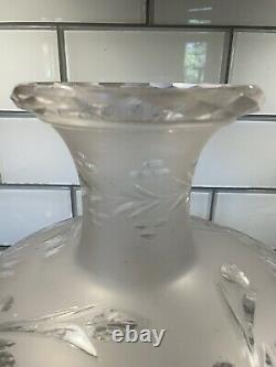 Antique Cut & Etched Glass Sinumbra Astral Oil Lamp Shade, 9 7/8 Fitter