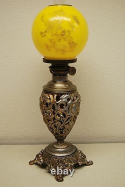 Antique Kerosene Gwtw Miniature Victorian Gild Lion Yellow Glass Shade Oil Lamp