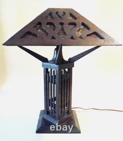 Antique Mission Arts Crafts Oak Mica Lamp Roycroft Stickley Handel Era, 1910