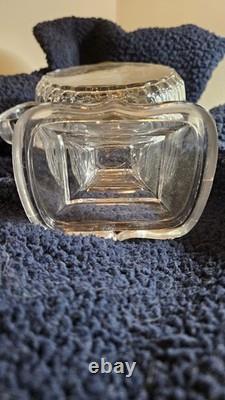 Antique Pedalstal Finger Oil Lamp