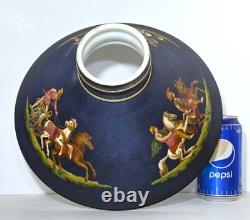 Antique Sandwich Opal Glass Oil / Kerosene Lamp Shade w Roman Soldiers