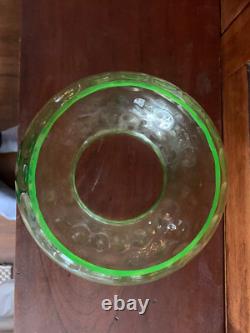 Antique Uranium Vaseline Reverse Thumbprint Oil Gas Lamp Shade
