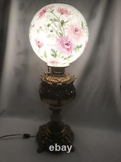 Antique Victorian Electrified Parlor Lamp Ornate Brass Onyx Glass Shade 31.5