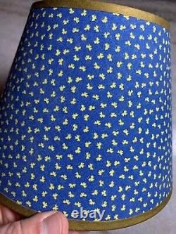 Antique Vintage 1940s Clip on Bulb Clamp Over Bulb Wire Lamp Shade Blue Floral