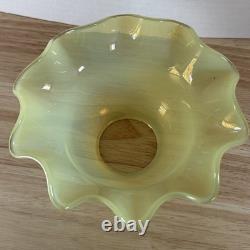Art Nouveau VASELINE URANIUM Art Glass 1.75 Fit Light Fixture Lamp Shade