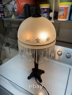 Beautiful Cheyenne Victorian Deco style Lamp Roses Beaded Dome shade Vintage