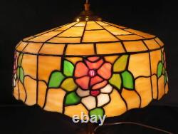 Circa 1900 Roses Stained Leaded Glass Early Elec Copper Base Table Lamp Antique