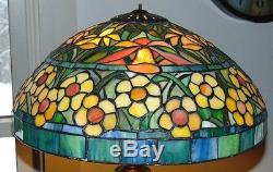 EARLY REPRO TIFFANY Lamp Shade JONQUIL DAFFODIL Arts & Crafts VINTAGE Glass