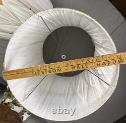 EUC Pair 2 Vintage Pinch Pleat Drum Lamp Shade White Gold Hollywood Regency MCM EUC Pair 2 Vintage Pinch Pleat Drum Lamp Shade White Gold Hollywood Regency MCM