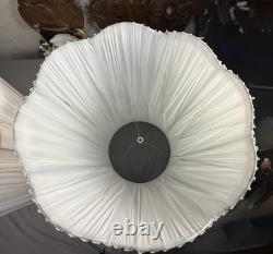 EUC Pair 2 Vintage Pinch Pleat Drum Lamp Shade White Gold Hollywood Regency MCM