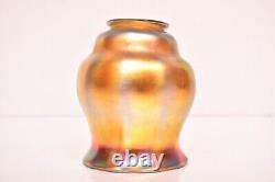 GOLD IRIDESCENT Art Glass Unsigned Steuben LAMP SHADE Aurene Arts Crafts Mission