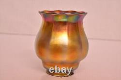 GOLD IRIDESCENT Art Glass Unsigned Steuben LAMP SHADE Aurene Arts Crafts Mission