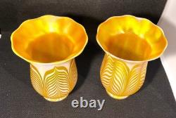 Gorgeous Pair Of 6 Signd Quezal Pulled Feather Design Lamp Shades 2.25 Fitter