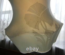LOT OF 4 ANTIQUE TRANSLUCENT NICELY SHAPED HEXAGON LAMP SHADES With3 FLORAL DECOR