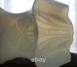 LOT OF 4 ANTIQUE TRANSLUCENT NICELY SHAPED HEXAGON LAMP SHADES With3 FLORAL DECOR