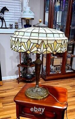 Lamb Brothers & Greene Prairie Lamp Mint Shade withOriginal Base Stunning