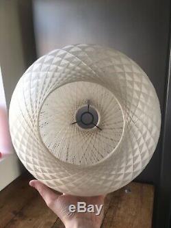 Large Retro 60's 70's White Spun Woven Fibreglass Ufo Ceiling Light Lamp Shade