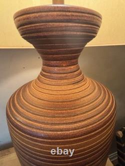 Large Vintage 1950-'60s Ceramic Art Pottery Table Lamp MCM With Original Shade
