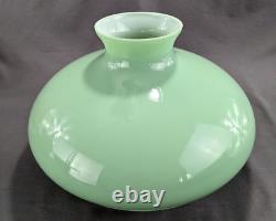 Large Vintage Cased Mint Green Glass Tam o Shanter Shade 11 3/4W Fitter GWTW