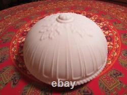 Large antique/vtg ART DECO NOUVEAU Milk Glass CEILING LIGHT SHADE. 10 fitter