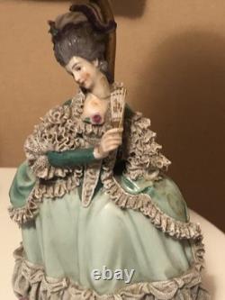 Marie Antoinette Style Vintage woman lamp