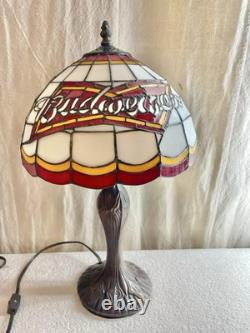 NWOT Vintage Style Lamp With'BUDWEISER' Logo Tiffany Like Lamp Shade 21 Tall