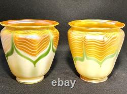 Nice Clean Pair Of Signed Quezal Pulled Feather Design Lamp Shades 2.25 Fitter