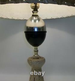 Original Vintage Mid Century Modern Atomic Hour Glass Table Lamp with Shade