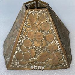 Outstanding Antique Arts & Crafts Leaf Pattern Hammered Brass 5 Sided Lampshade