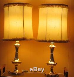 PAIR RETRO VINTAGE MID CENTURY HOLLYWOOD SILVER COLOR TABLE LAMPS & SHADES