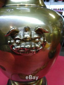 Pair of vintage FREDERICK COOPER CHINESE / ORIENTAL pug lamps no shades see pics