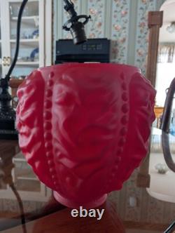 Pittsburg LBG Desk Lamp With Red Beaded Drape Lamp