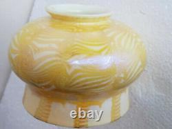 Signed Quezal vintage art glass Deco light shade 4-5/8 dia. X 3-3/8 h Antique