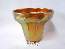 Steuben Art Glass Lamp Shade 2 1/4 Fitter