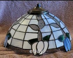 Tiffany Style Stained Glass Lamp Shade Purple Floral 12 Inch Diameter Vintage