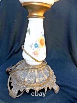 VICTORIAN FLORAL BANQUET / GONE WITH THE WIND LAMP HAND PAINTED With FLOWERS 22