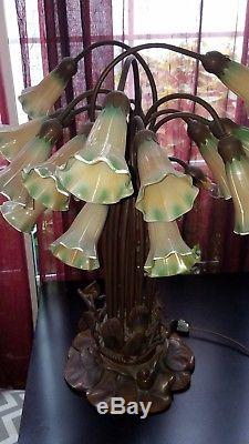 VINTAGE 18 Light TIFFANY STYLE TULIP LILY PAD Table Lamp CHAMPAGNE/GREEN Shades