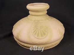 VINTAGE 1920'S COLEMAN LANTERN CO. GLASS LAMP SHADE NO 335A NICE