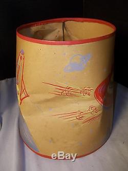 VINTAGE 1950s SPACE ASTRONAUT Figural Ceramic Lamp with Space Shade RARE