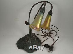 VINTAGE AMERICAN DELUXE BRONZE ART NOUVEAU LILY PAD LAMP WithTWO LUNDBERG SHADES