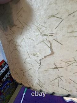 VINTAGE MCM PLASTER CHALKWARE 3-Way Lighted LAMP With Antiq 2Tier FIBERGLASS SHADE