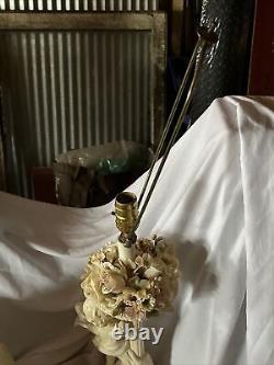 VINTAGE OFF WHITE CERAMIC CHERUB VICTORIAN LAMP SHADE WithFRINGE FLORAL SCALLOPED