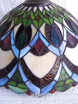 VINTAGE TIFFANY STYLE STAINED GLASS LAMP SHADE #312