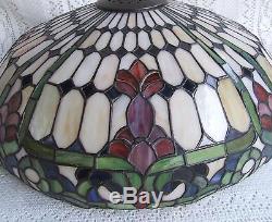 VINTAGE TIFFANY STYLE STAINED GLASS LAMP SHADE #382