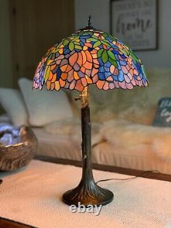 VINTAGE TIFFANY STYLE Wisteria STAINED GLASS LAMP