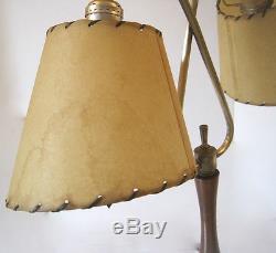 VTG ADJUSTABLE 1950sDOUBLE HAIRPIN TABLE LAMPFIBERGLASS SHADESBRASS/WOODDESK