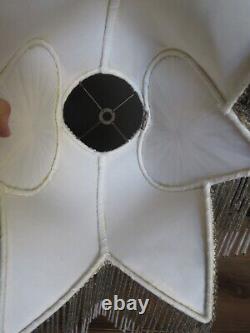 VTG Dale Tiffany Cream Heart Floral Glass Beaded Fringe Boudoir Lamp Shade READ